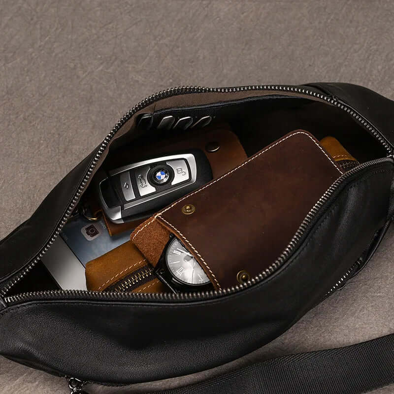 Stijlvolle zwarte leren crossbody-tas heuptas